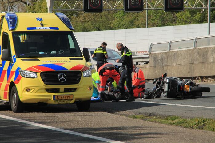 Motorrijder zwaargewond door ongeval