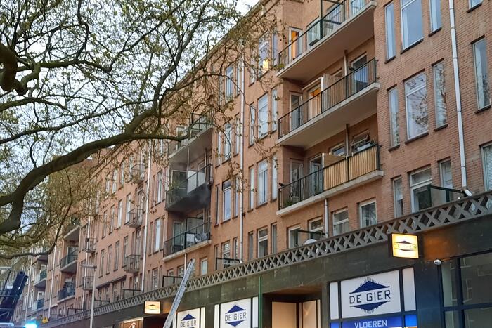 Uitslaande brand in portiekwoning