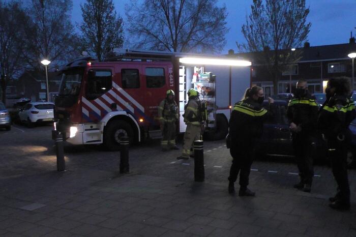 #HendrikIdoAmbacht Keukenbrand in flat Tesselschadestraat Hendrik-Ido-Ambacht.