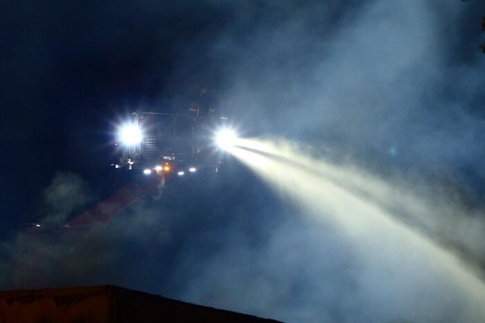 Zeer grote brand in leegstaand pand