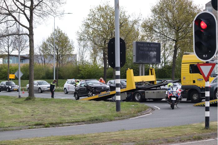Flinke schade bij ongeval op kruising