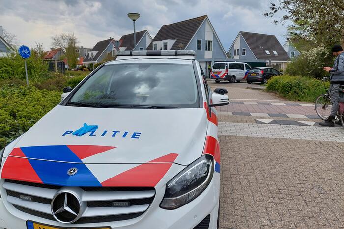Politie doet onderzoek naar incident in woning