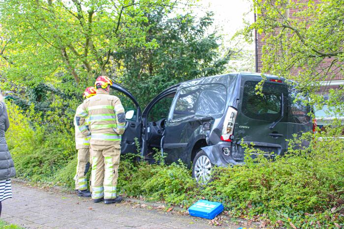 Meerdere voertuigen betrokken bij botsing op kruising in Schuilenburg