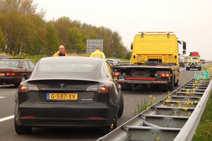 Ongeval tussen auto en vrachtwagen