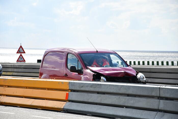 Meerdere voertuigen met elkaar in botsing
