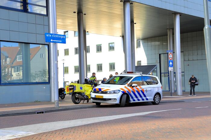 Scooterrijdster gewond na val