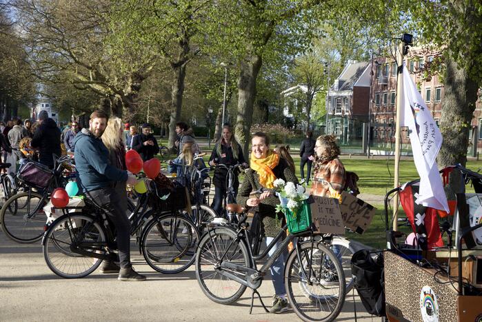 Fietsprotest tegen Corona maatregelen