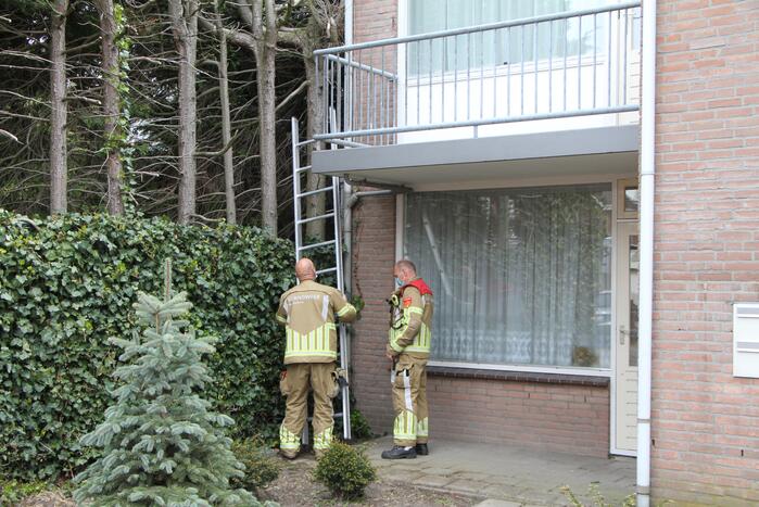 Brandweer doet onderzoek naar vreemde lucht