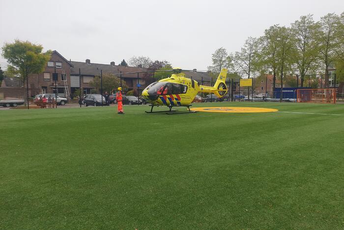 Fietser ernstig gewond bij aanrijding