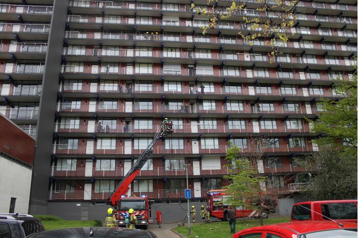 Veel rook bij brand in flat