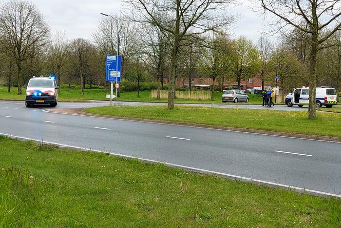 Brandweer doet groot onderzoek door vreemde lucht in riool