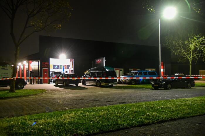 Stoffelijk overschot aangetroffen in autogarage