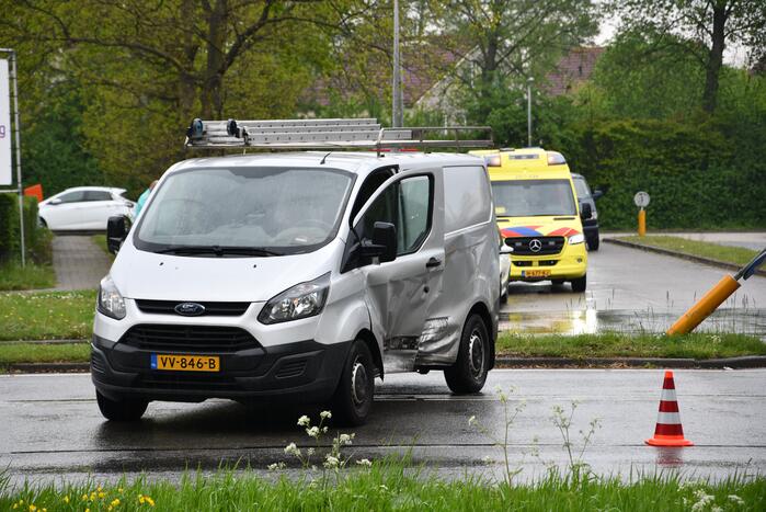 Flinke schade bij verkeersongeval