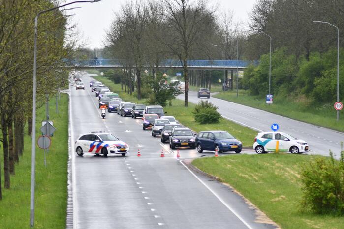 Ongeval tussen drie auto's op kruising