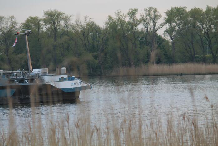 Schade bij aanvaring tussen twee schepen