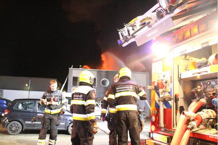 Uitslaande brand in industriepand