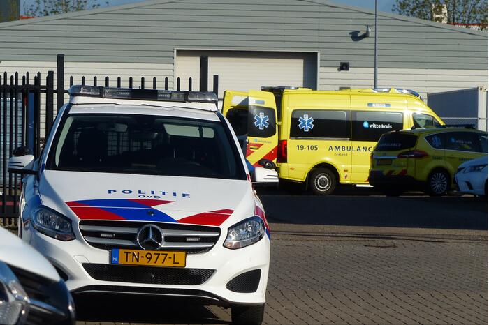 Overleden persoon aangetroffen bij Toyota-garage Industrieterrein De Poel