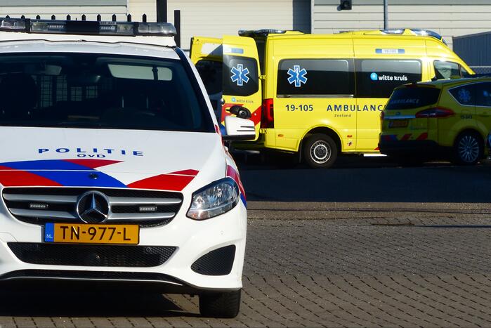 Overleden persoon aangetroffen bij Toyota-garage Industrieterrein De Poel