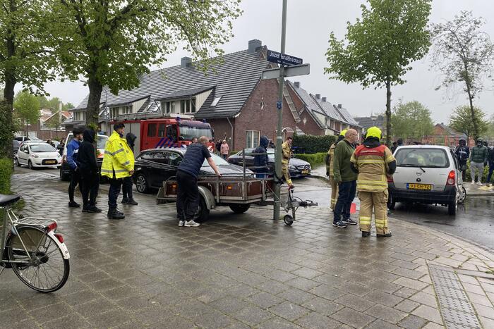Flinke schade bij botsing op kruising