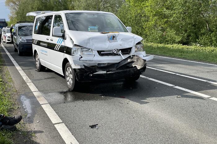 Veel schade bij kettingbotsing
