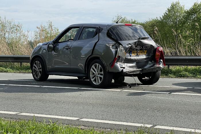 Veel schade bij kettingbotsing