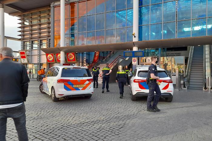 Persoon met mes op zak aangehouden bij station