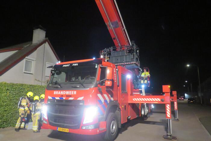 Schoorsteenbrand snel onder controle