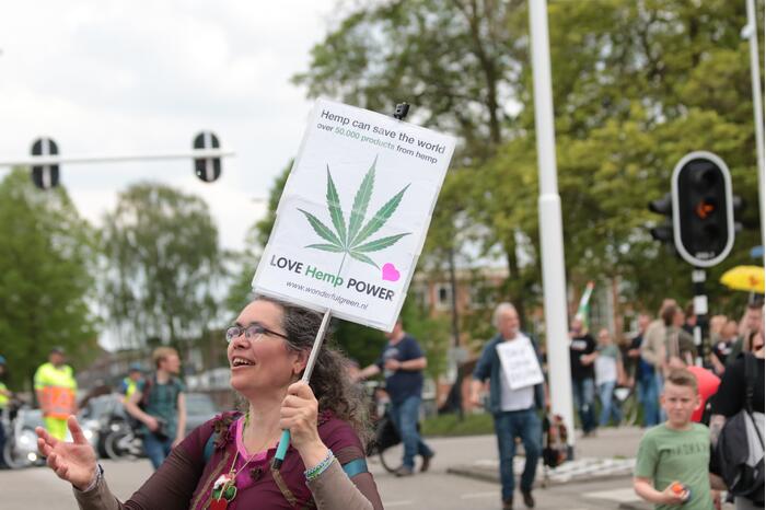 Manifestatie Walk of Freedom tegen coronabeleid