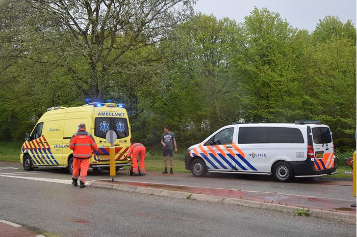 Fietser zwaargewond door valpartij