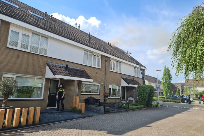 Brand op dak ontstaan door dak werkzaamheden