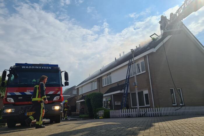 Brand op dak ontstaan door dak werkzaamheden