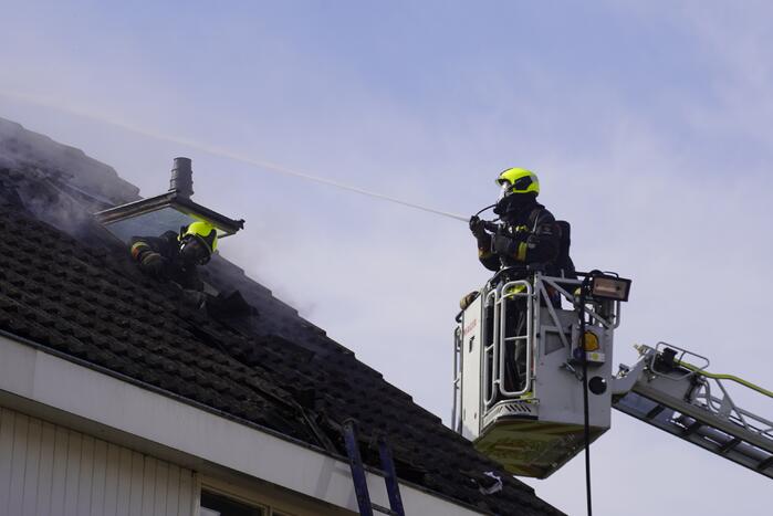 Brand op dak ontstaan door dak werkzaamheden