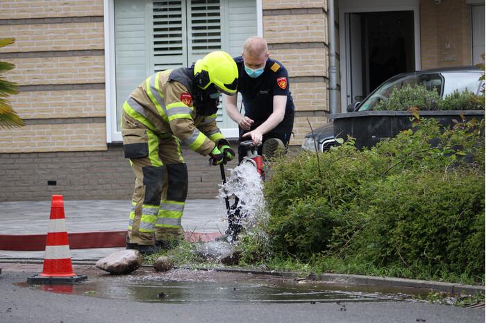 Onderzoek naar vreemde lucht uit riool
