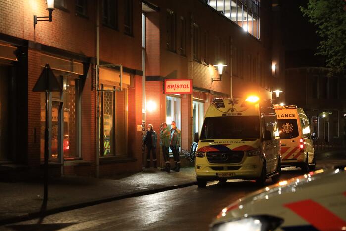 Traumahelikopter ingezet bij incident in woning