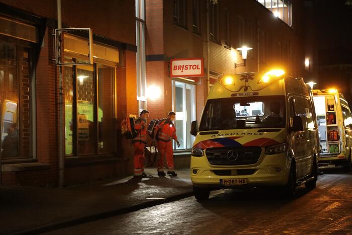 Traumahelikopter ingezet bij incident in woning