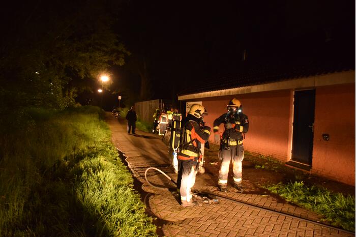 Container vliegt in brand