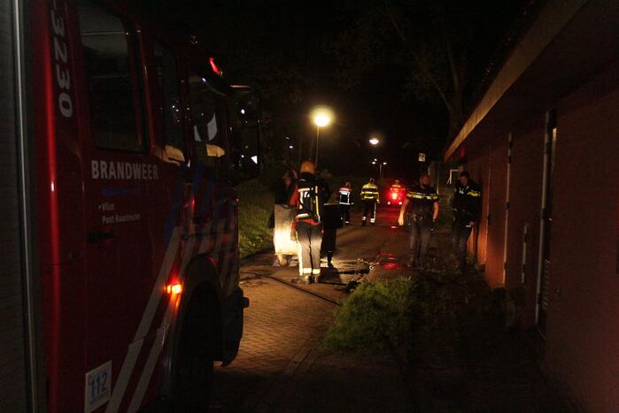 Container vliegt in brand