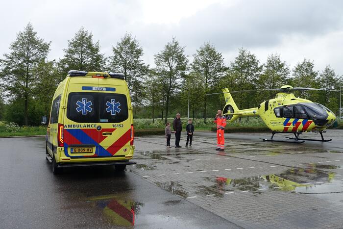 Traumahelikopter voor incident op vakantiepark