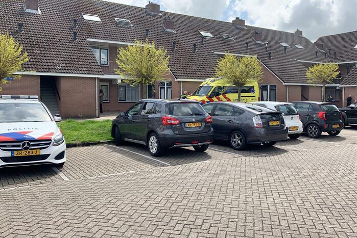 Dode en zwaargewonde aangetroffen in woning