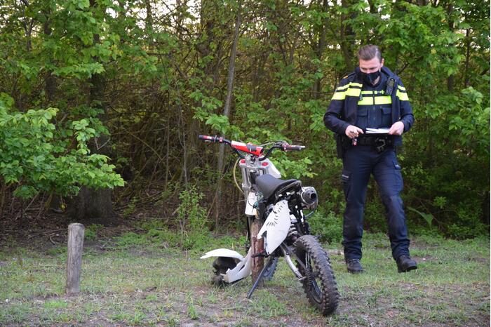 Persoon gewond na val met brommer