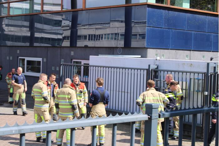 Brandweer doet onderzoek in pand Rijkswaterstaat
