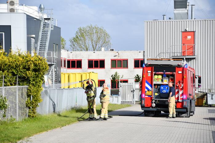 Bouwmateriaal in brand