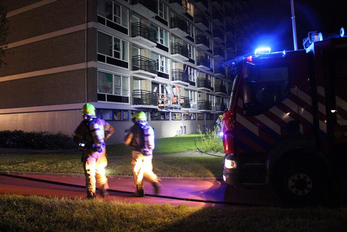 Veel rook bij brand in kelderbox