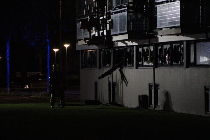 Veel rook bij brand in kelderbox