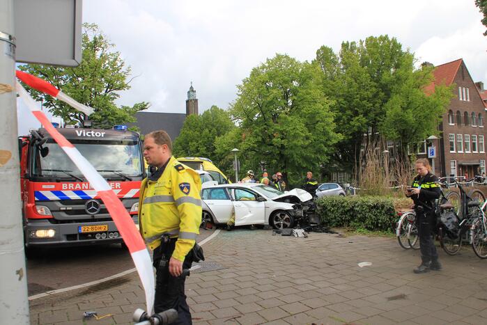 Persoon bekneld na eenzijdig ongeval