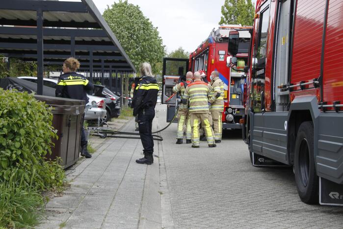 Inzet hulpdiensten bij woningbrand