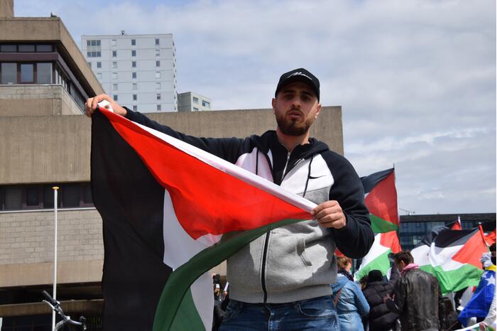 Politie houdt toezicht bij demonstratie