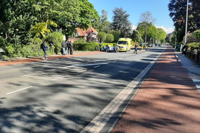 Vrouw gewond door botsing met maaltijdbezorger