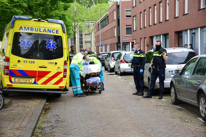 Een dode en ernstig gewonde bij steekpartij