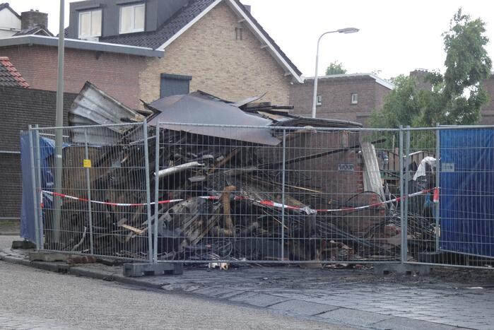 Ravage dag na brand goed zichtbaar